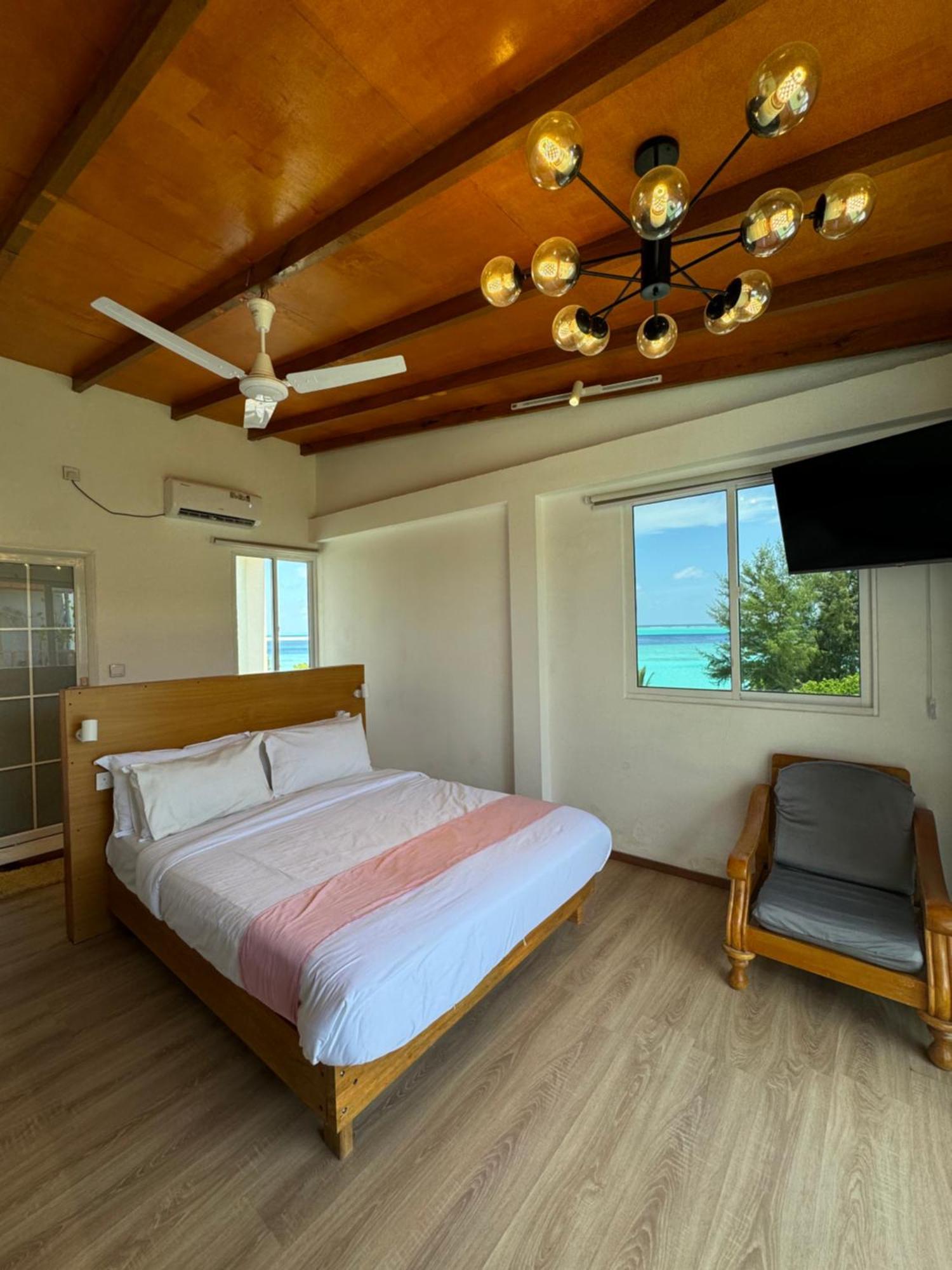 Pearlshine Retreat Maldives Hotel Gulhi Kültér fotó